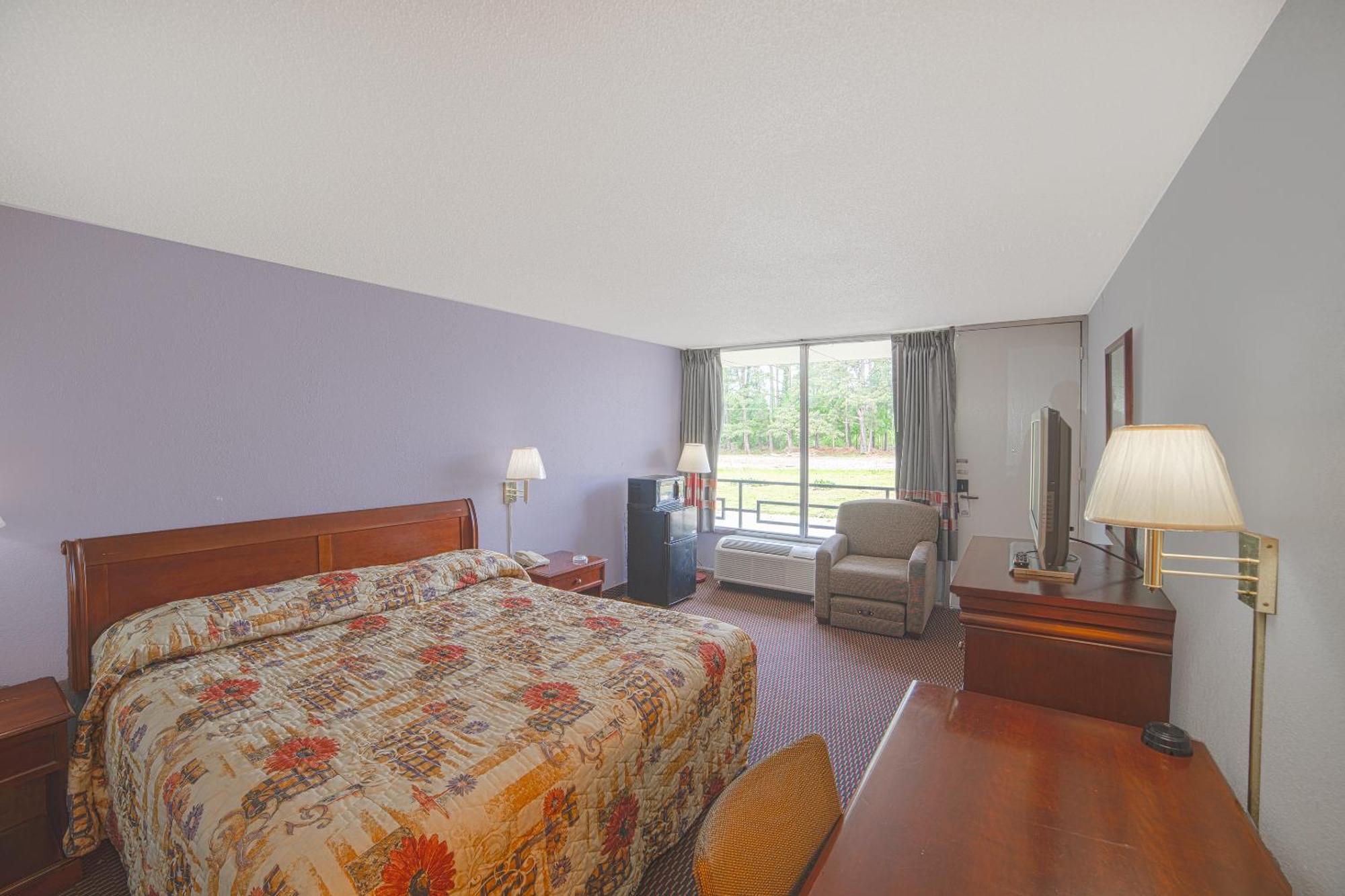 Masters Inn Selma Smithfield I-95 By Oyo Exterior foto