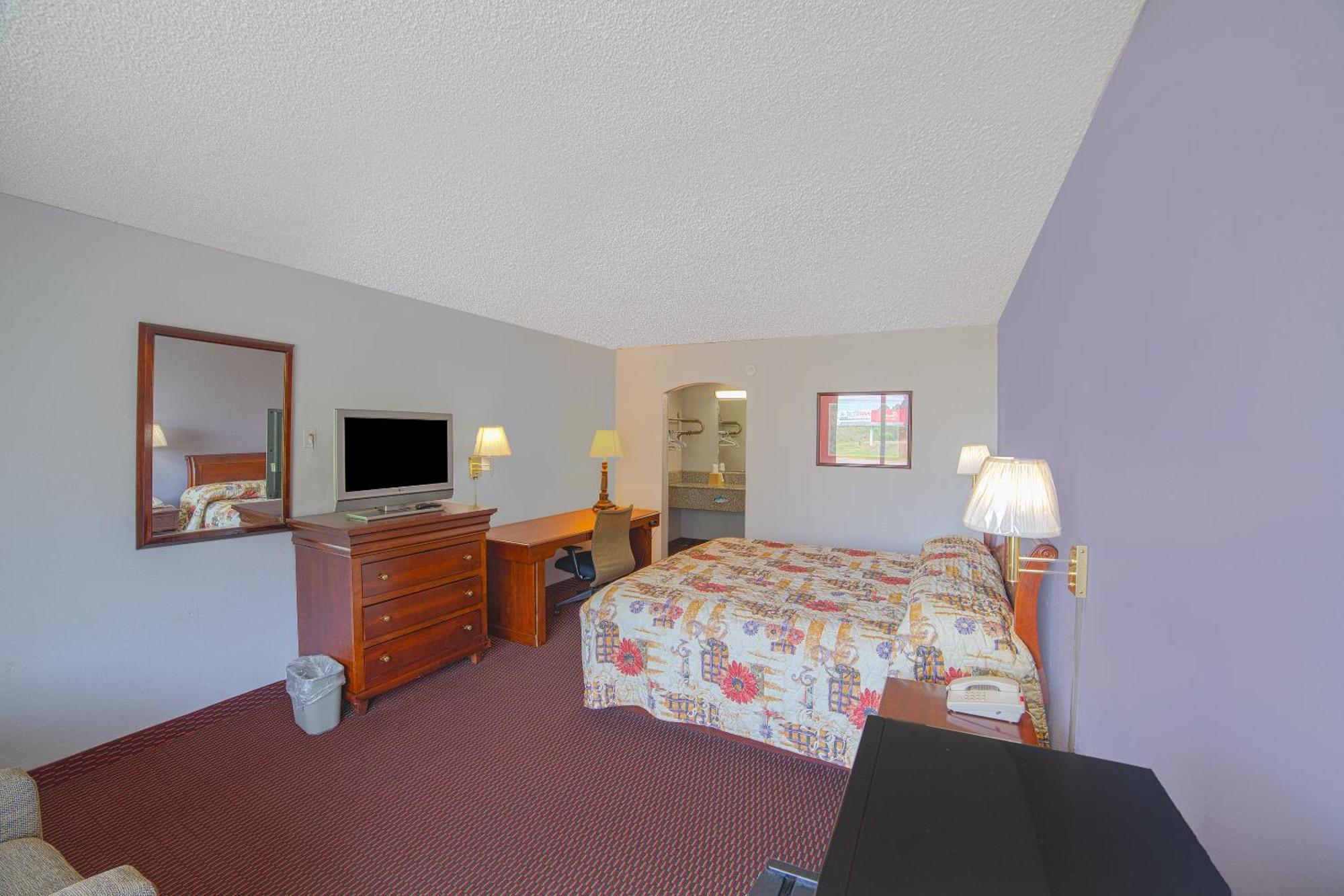 Masters Inn Selma Smithfield I-95 By Oyo Exterior foto